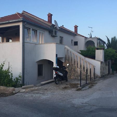 Apartment Mirela Supetar Dış mekan fotoğraf
